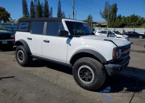 2023 Ford Bronco Base из США, поврежденный, VIN 1FMEE5DP6PLC00008
